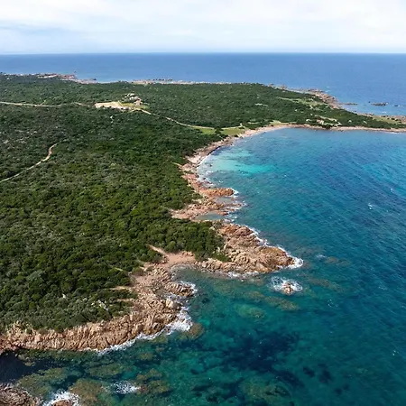 Vakantiehuis In Near Sandy Vignola Mare
